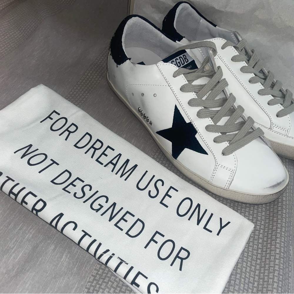 Golden Goose Superstar White and Black Size 42 EU